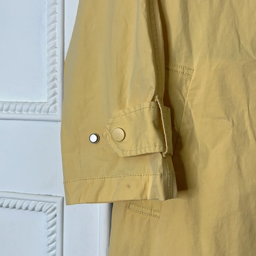 Banana Republic Yellow Trench Coat - Picture 5 of 9